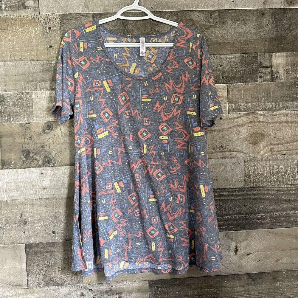 LuLaRoe Womens M Gray Mum Mom Short Sleeve Pullover Top Stretch
